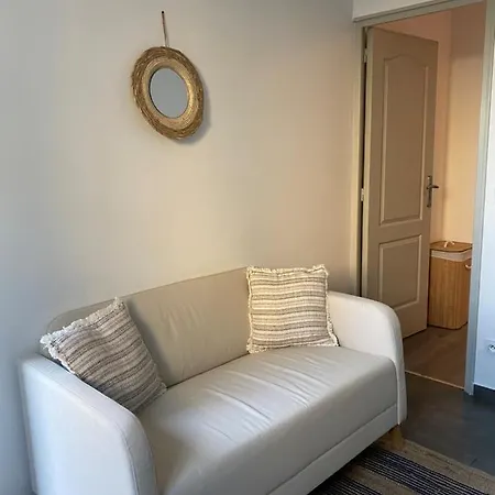 Superbe à Thème Proche Paris Appartement *